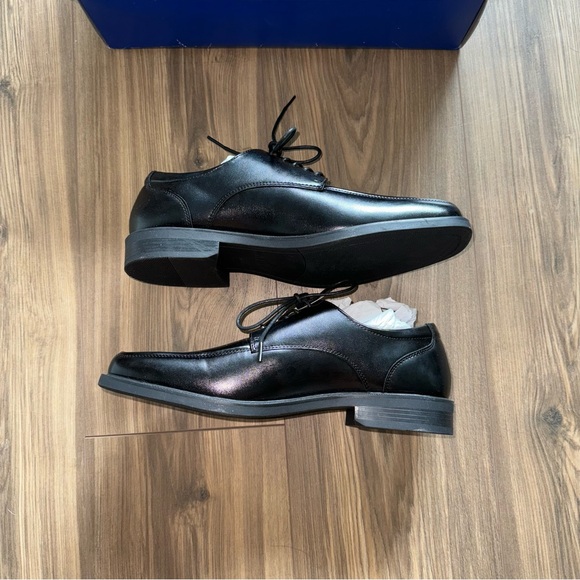 Apt. 9 Black Leather Oxfords Sleek Formal Design - Picture 2 of 5